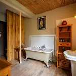 Prieure Saint-louis Bed & Breakfast Floure