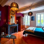 Prieure Saint-louis Bed & Breakfast Floure