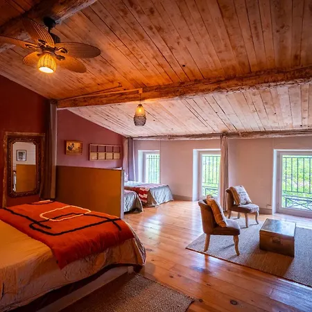 Prieure Saint-louis Bed & Breakfast Floure