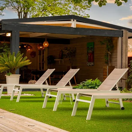 Bed & Breakfast Prieure Saint-louis *